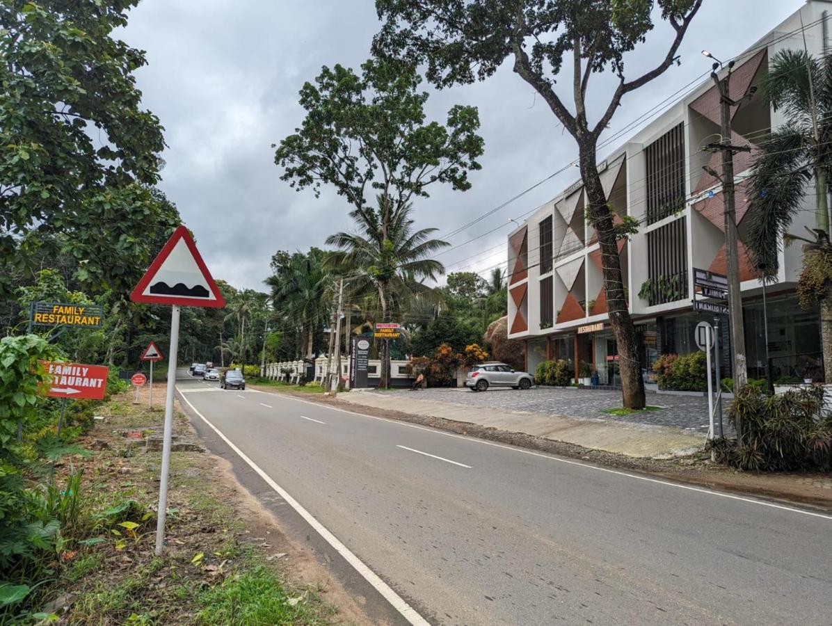 Royalton Residency Mundakāyam Exterior foto